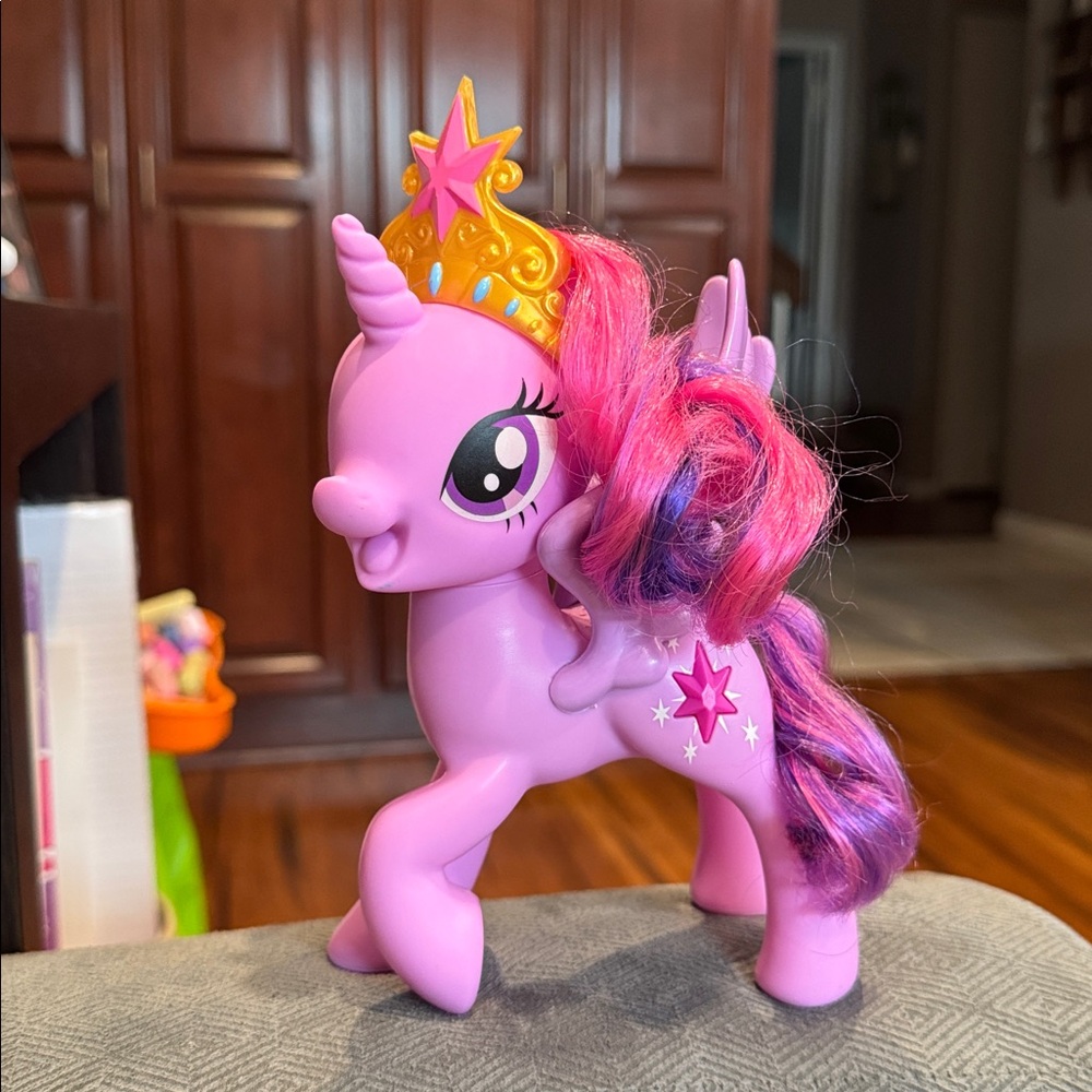 TALKING My Little Pony Princess Twilight Sparkle Wing Unicorn Pony Toy Figurine
